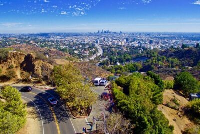 Hollywood Open Air Bus Tour: Celebrity Homes and Beverly Hills - Hollywood Sign and Hill Views From the Mulholland Drive Side