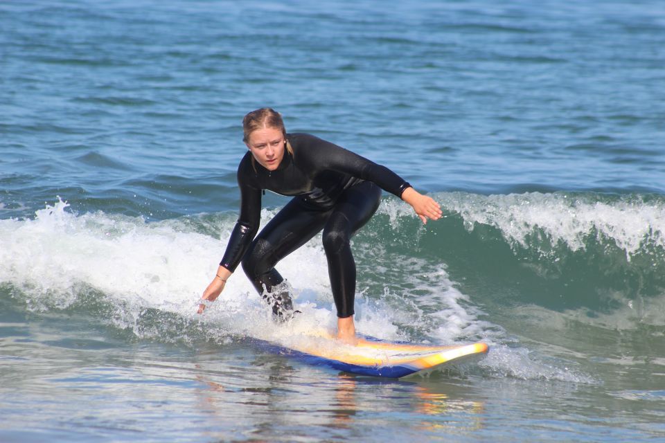 Los Angeles: Surfing Lesson in Venice Beach - Board Choices: 8ft and 9ft Boards That Help You Stand