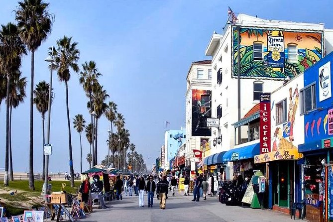 Private 5-Hour Limo Tour of Los Angeles and Beach Cities - Key points worth knowing before you go