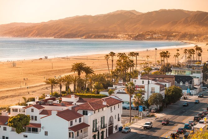 Private 5-Hour Limo Tour of Los Angeles and Beach Cities - Rodeo Drive: celebrity homes and the Gray Stone mansion viewpoint