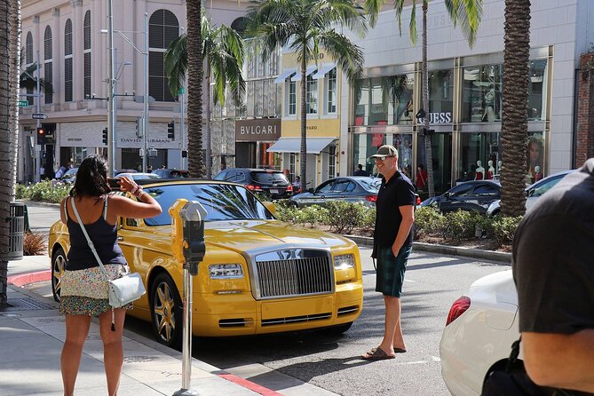 Private Hollywood and Celebrity Homes Bus Tour - Private open-air bus tour with LA star power (and sane timing)